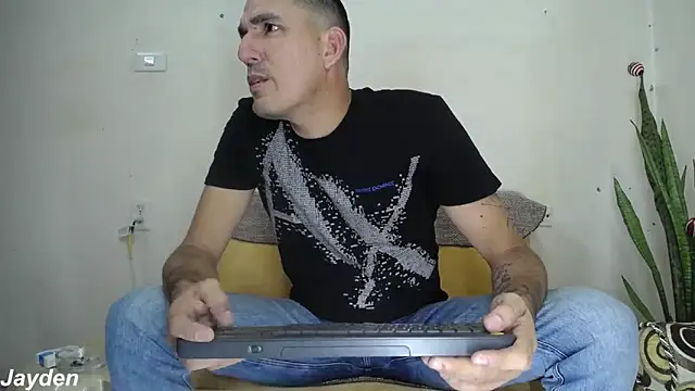 jayydenandjacob online show from 11/15/25, 06:37