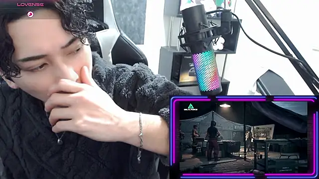 Snapshot of Shizukuu chatting on 01/15/26, 12:10 Shizukuu online show from 01/15/26, 12:10