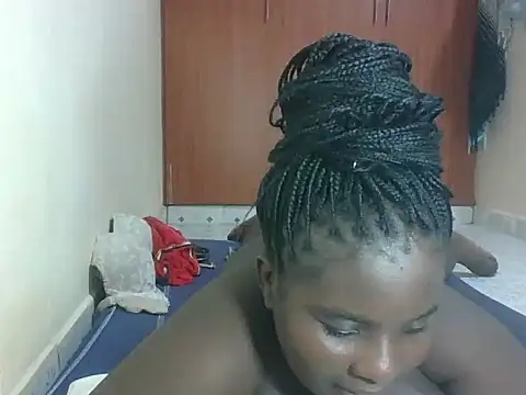 hotebbbyy online show from 05/15/26, 04:25