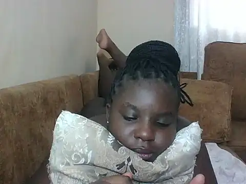 hotebbbyy online show from 06/08/26, 05:08