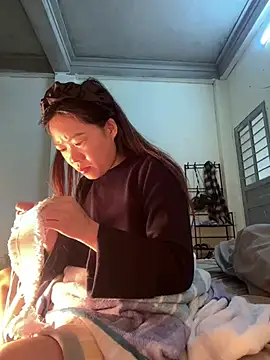 Snapshot of Hellen_111 chatting on 01/20/25, 02:01 Hellen 111 online show from 01/20/25, 02:01