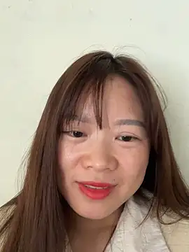 Snapshot of Hellen_111 chatting on 03/15/25, 06:25 Hellen 111 online show from 03/15/25, 06:25