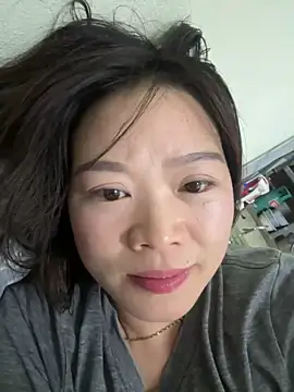 Snapshot of Hellen_111 chatting on 09/14/25, 03:44 Hellen 111 online show from 09/14/25, 03:44