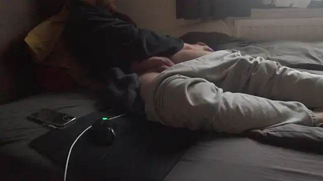 050kek2 online show from 01/05/25, 12:31