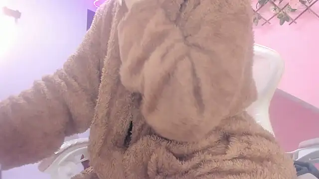 meribeth303av online show from 02/01/25, 01:23