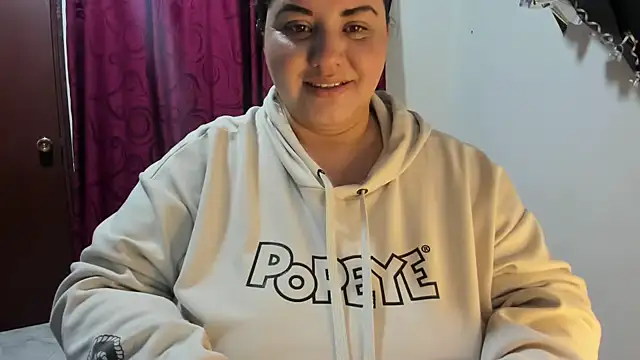 tetasgrandes karol online show from 01/05/25, 03:13