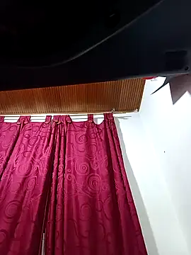 tetasgrandes karol online show from 01/11/25, 03:42