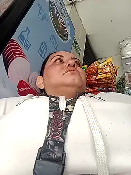 tetasgrandes karol online show from 11/18/25, 06:12