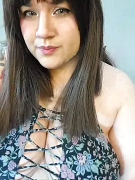 ItsNaiixa online show from 09/13/25, 08:19