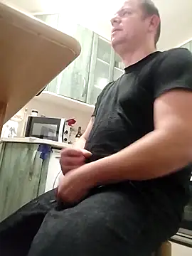 lobito1997 online show from 01/17/26, 08:41