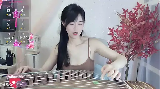 Snapshot of Lisa-s chatting on 03/12/25, 08:19 Lisa-s online show from 03/12/25, 08:19