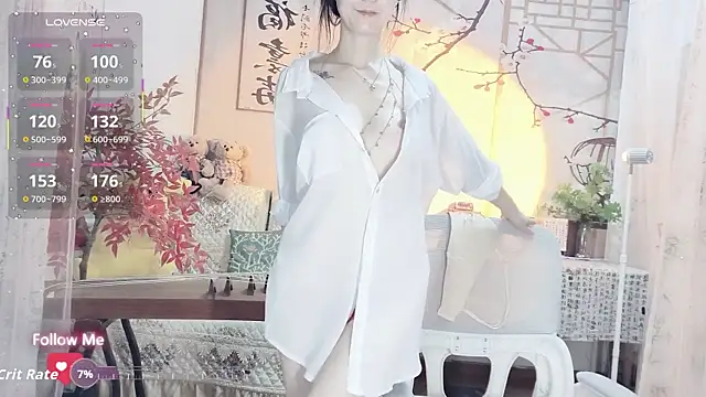 Snapshot of Lisa-s chatting on 09/09/25, 01:43 Lisa-s online show from 09/09/25, 01:43