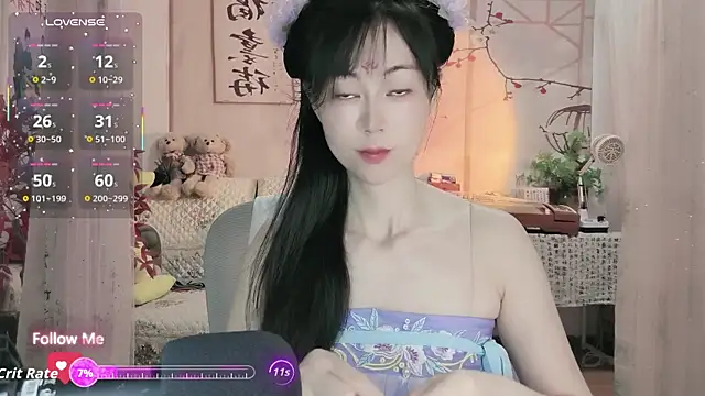 Snapshot of Lisa-s chatting on 10/02/25, 12:17 Lisa-s online show from 10/02/25, 12:17