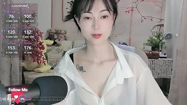 Snapshot of Lisa-s chatting on 10/02/25, 12:34 Lisa-s online show from 10/02/25, 12:34