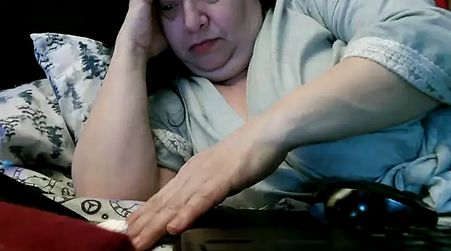 WHITEDAROSE online show from 02/20/25, 06:46