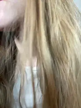 Snapshot of KateRedgar chatting on 02/10/25, 03:10 KateRedgar online show from 02/10/25, 03:10