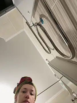 KateRedgar online show from 02/16/26, 01:07