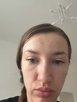 KateRedgar online show from 04/06/26, 06:25