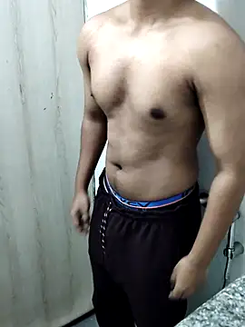 hottboy 39 online show from 02/11/26, 10:20