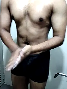 Snapshot of hottboy_39 chatting on 05/19/26, 09:59 hottboy 39 online show from 05/19/26, 09:59