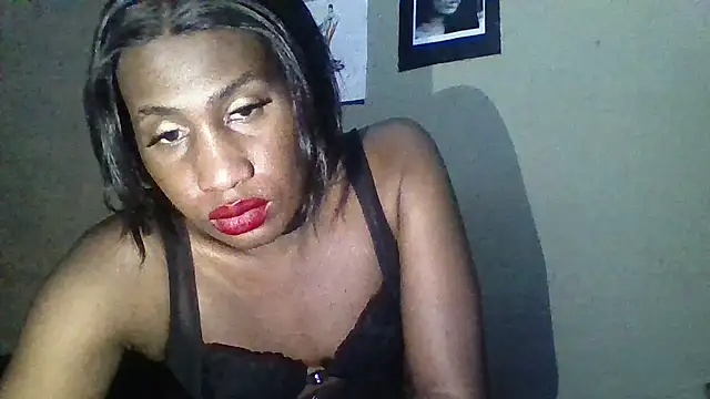 Snapshot of Moorella1 chatting on 09/19/25, 08:09 Moorella1 online show from 09/19/25, 08:09