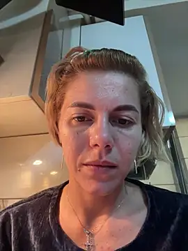 tanyagrey online show from 11/14/25, 07:07