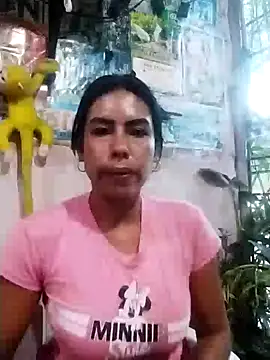 Snapshot of Alanagracia chatting on 01/08/25, 10:37 Alanagracia online show from 01/08/25, 10:37