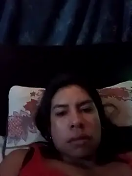 Snapshot of Alanagracia chatting on 02/06/25, 01:32 Alanagracia online show from 02/06/25, 01:32