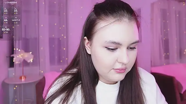 Mia  Peach online show from 03/21/25, 05:56