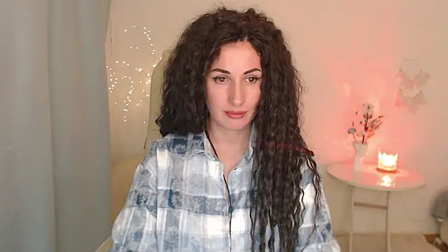 Snapshot of MaryMalory11 chatting on 01/23/25, 07:18 MaryMalory11 online show from 01/23/25, 07:18