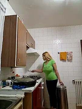 lamorbosa37 online show from 01/08/25, 07:24