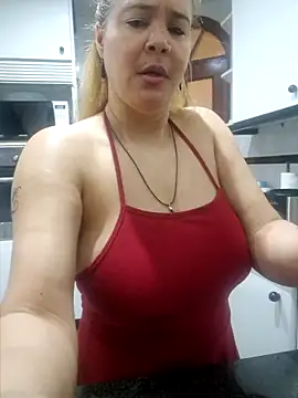 lamorbosa37 online show from 01/28/25, 05:56