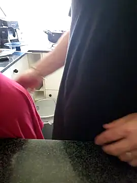 lamorbosa37 online show from 04/15/26, 10:55