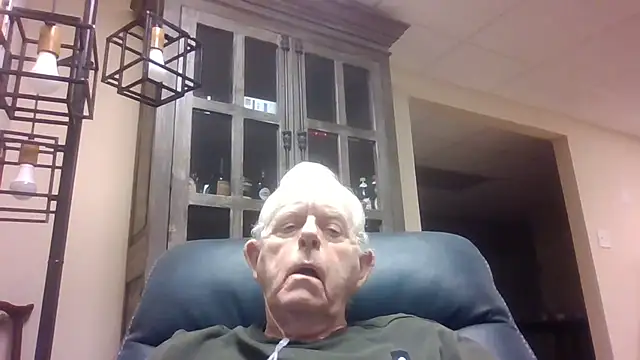 bootlegmanz online show from 11/30/25, 04:44