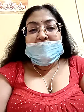 Snapshot of LAVERNIYA_ chatting on 01/27/25, 07:56 LAVERNIYA online show from 01/27/25, 07:56