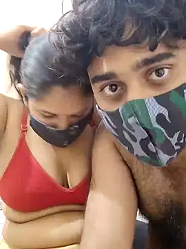 IND COUPLE1 online show from 01/03/25, 11:14