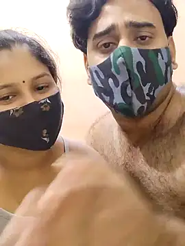 IND COUPLE1 online show from 01/03/25, 02:19