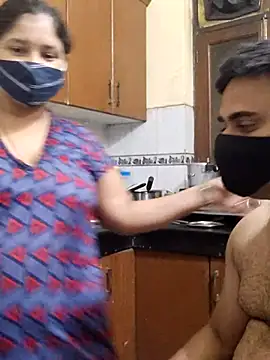 IND COUPLE1 online show from 02/12/25, 02:54