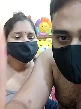 IND COUPLE1 online show from 03/01/25, 08:31