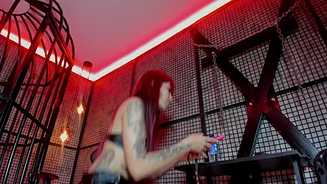 NAILAHARD online show from 10/15/25, 02:28