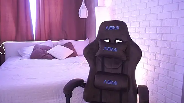 Charming Daphny online show from 09/29/25, 06:51