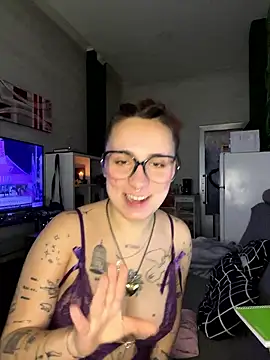 Hawitxui online show from 01/18/26, 09:13