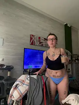 Hawitxui online show from 02/15/26, 09:30