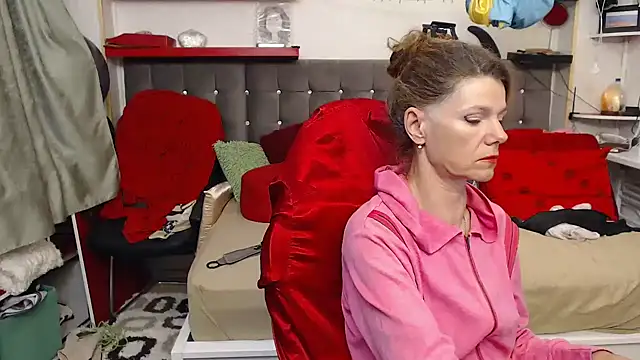 kellyterapy online show from 10/05/25, 04:05