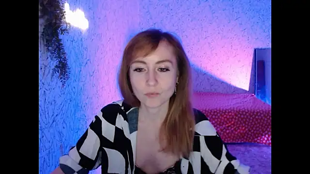 Athena Richards online show from 12/14/24, 03:36