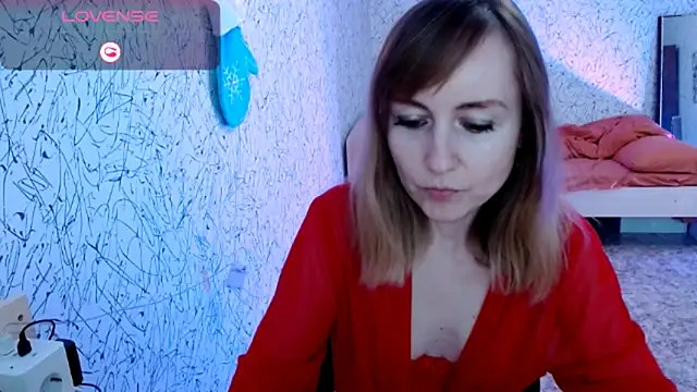 Athena Richards online show from 06/18/26, 04:33