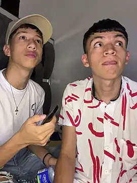 Juan Nd Steven online show from 12/18/24, 04:31