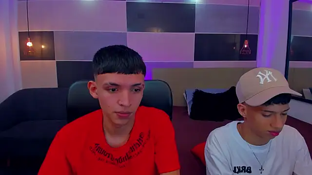 Juan Nd Steven online show from 12/31/24, 10:45