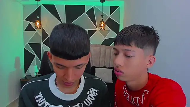 Juan Nd Steven online show from 11/08/25, 04:23