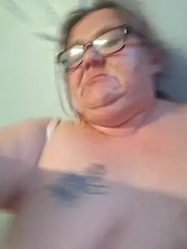 mcv131985 online show from 04/23/26, 01:35